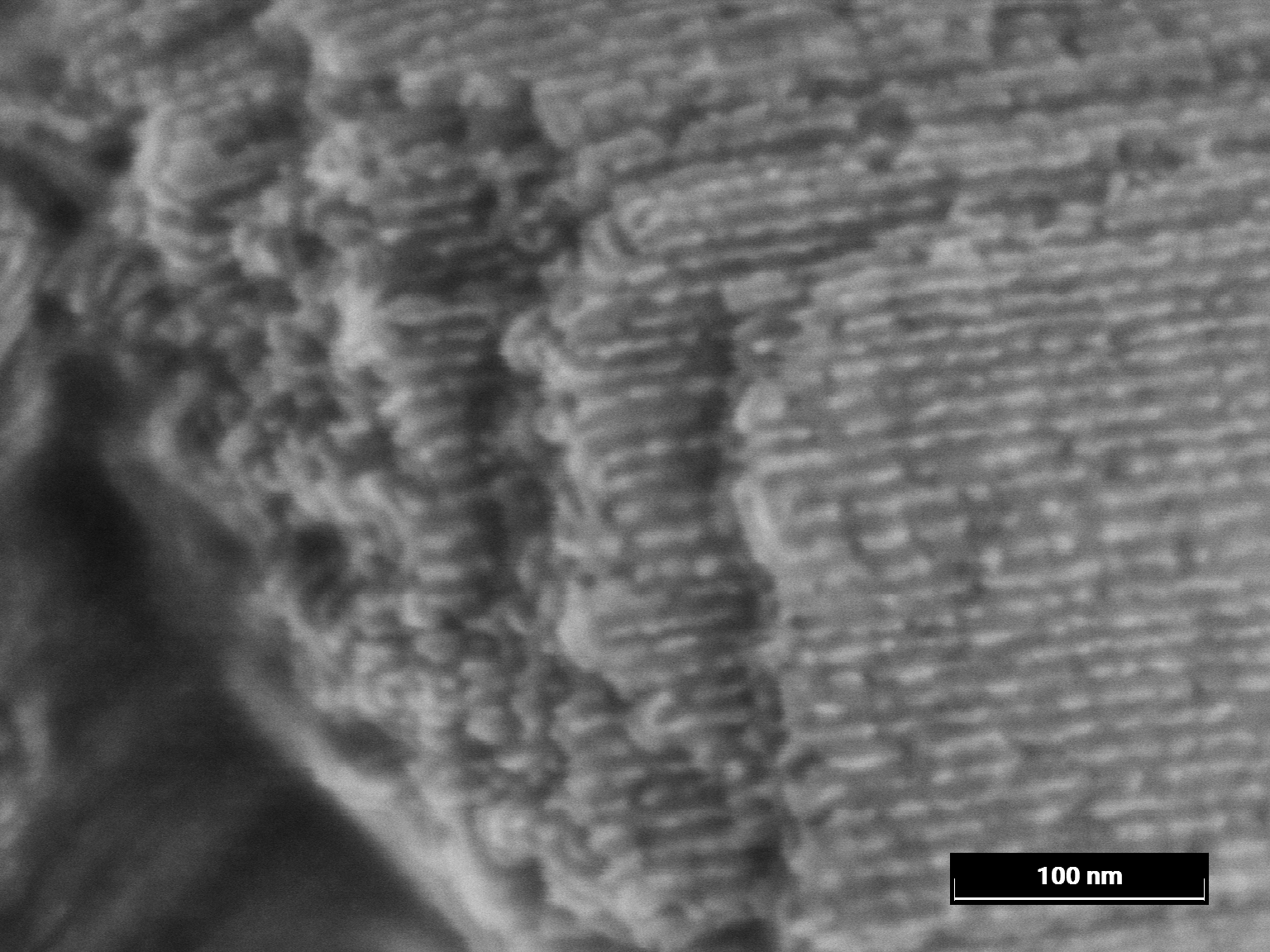 Enhanced Contrast with Beam Deceleration