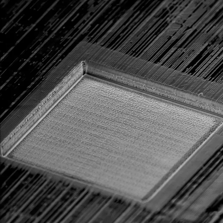 1_Plasma FIB Delayering of Intel Skylake 14nm CPU-1