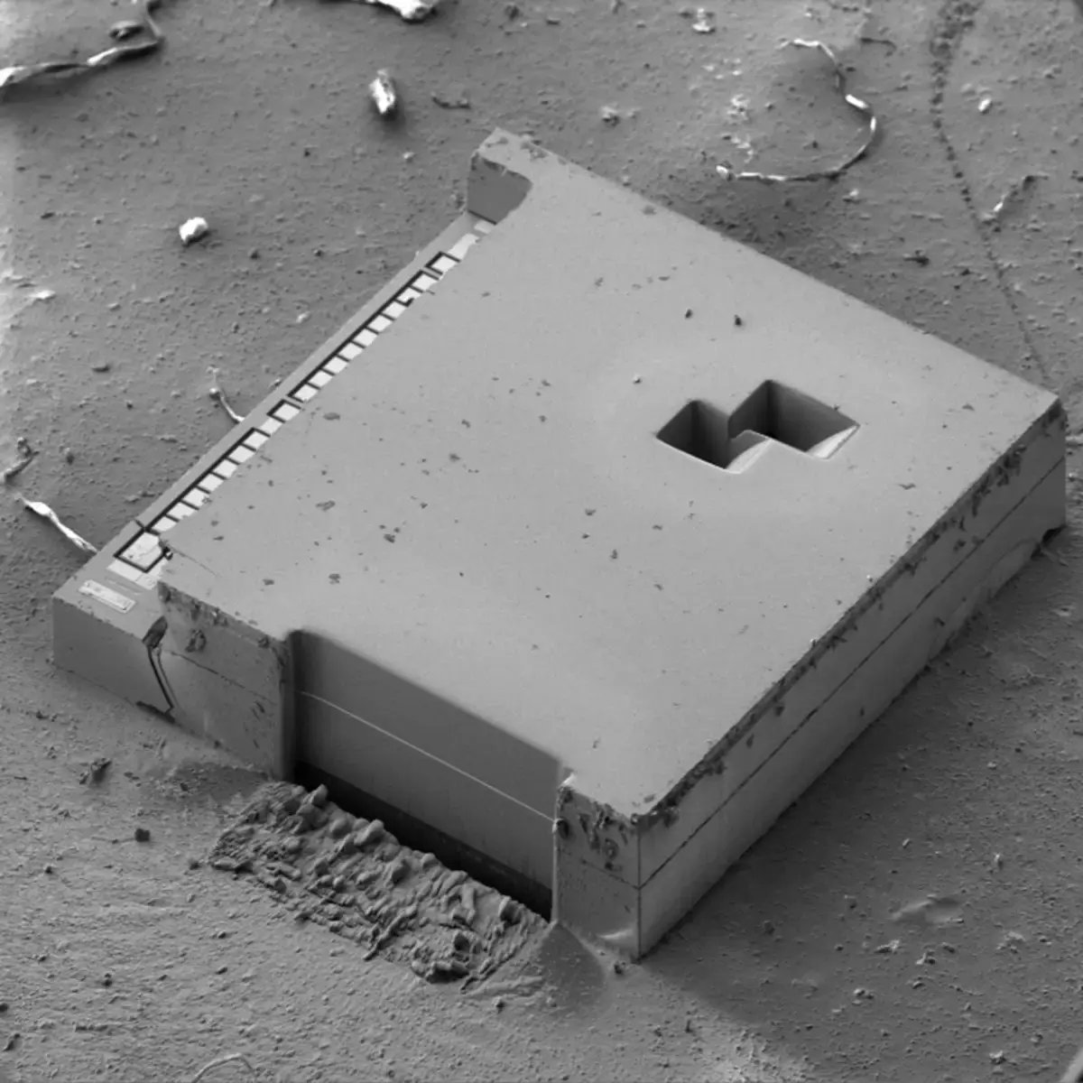 2_Plasma FIB cross-sectioning of the MEMS