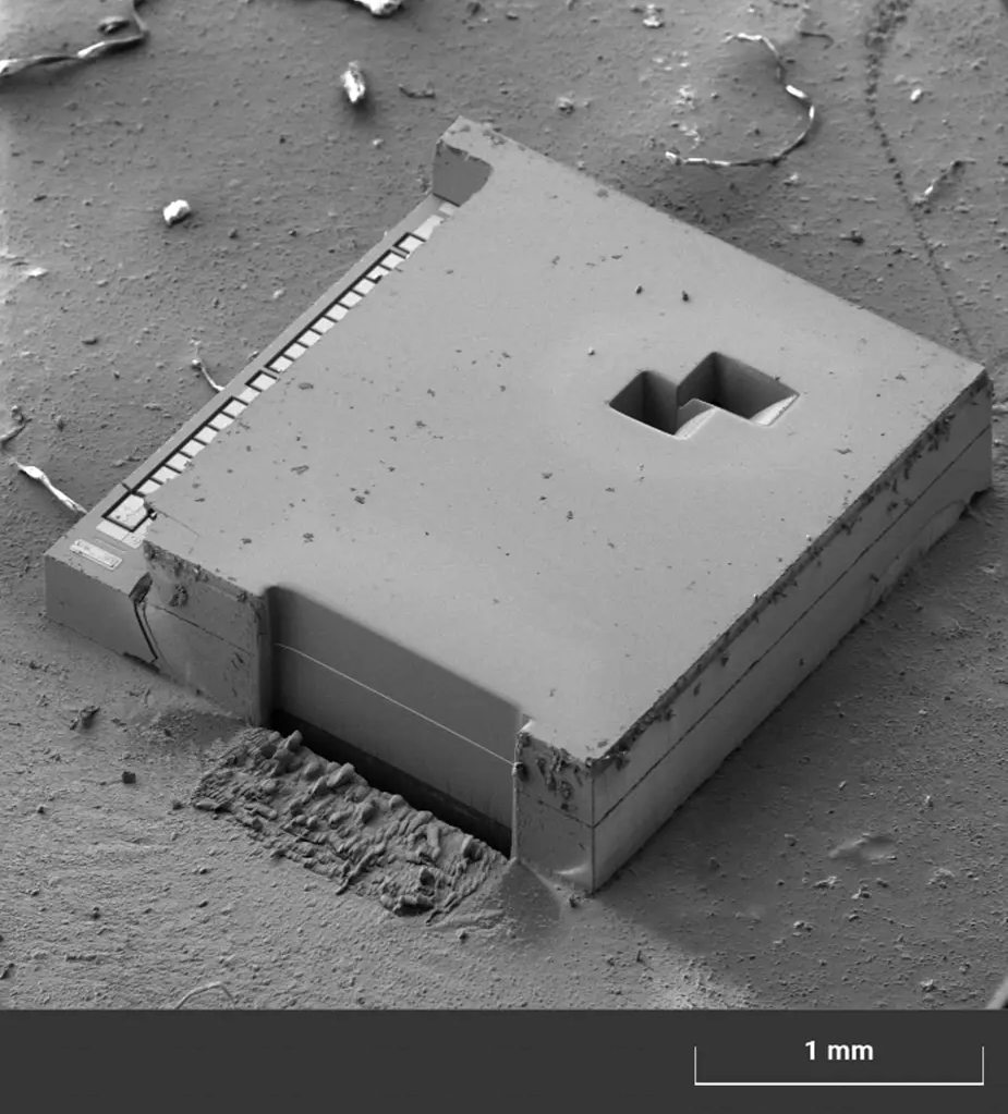 Prepare Large MEMS Cross-Sections Without Delamination Using Plasma FIB