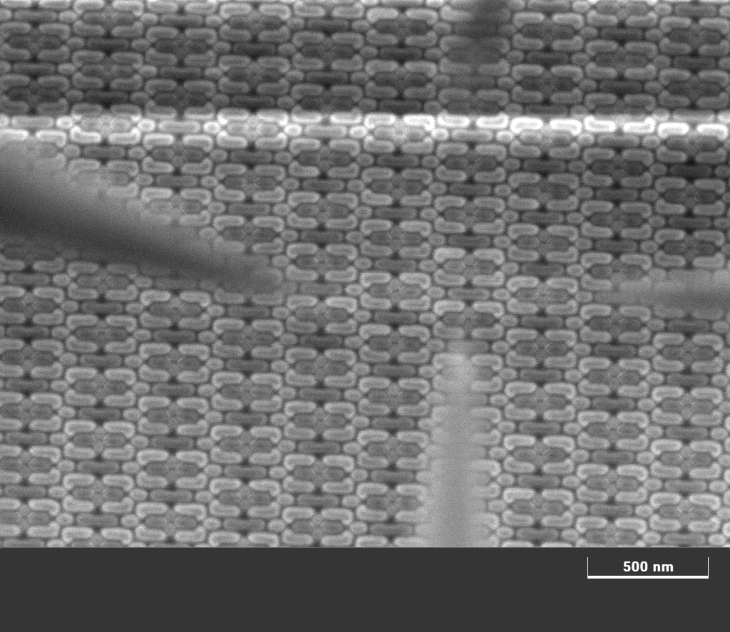Directly probe gate, source, and drain in 5 nm CMOS devices