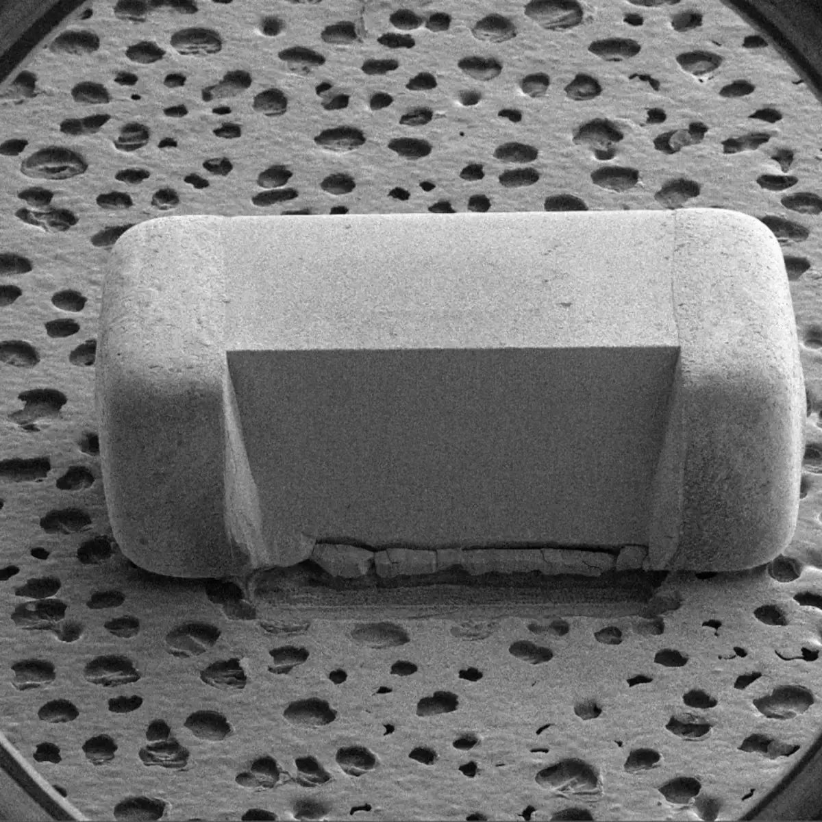 4_MLCC chip laser cross-sectioning
