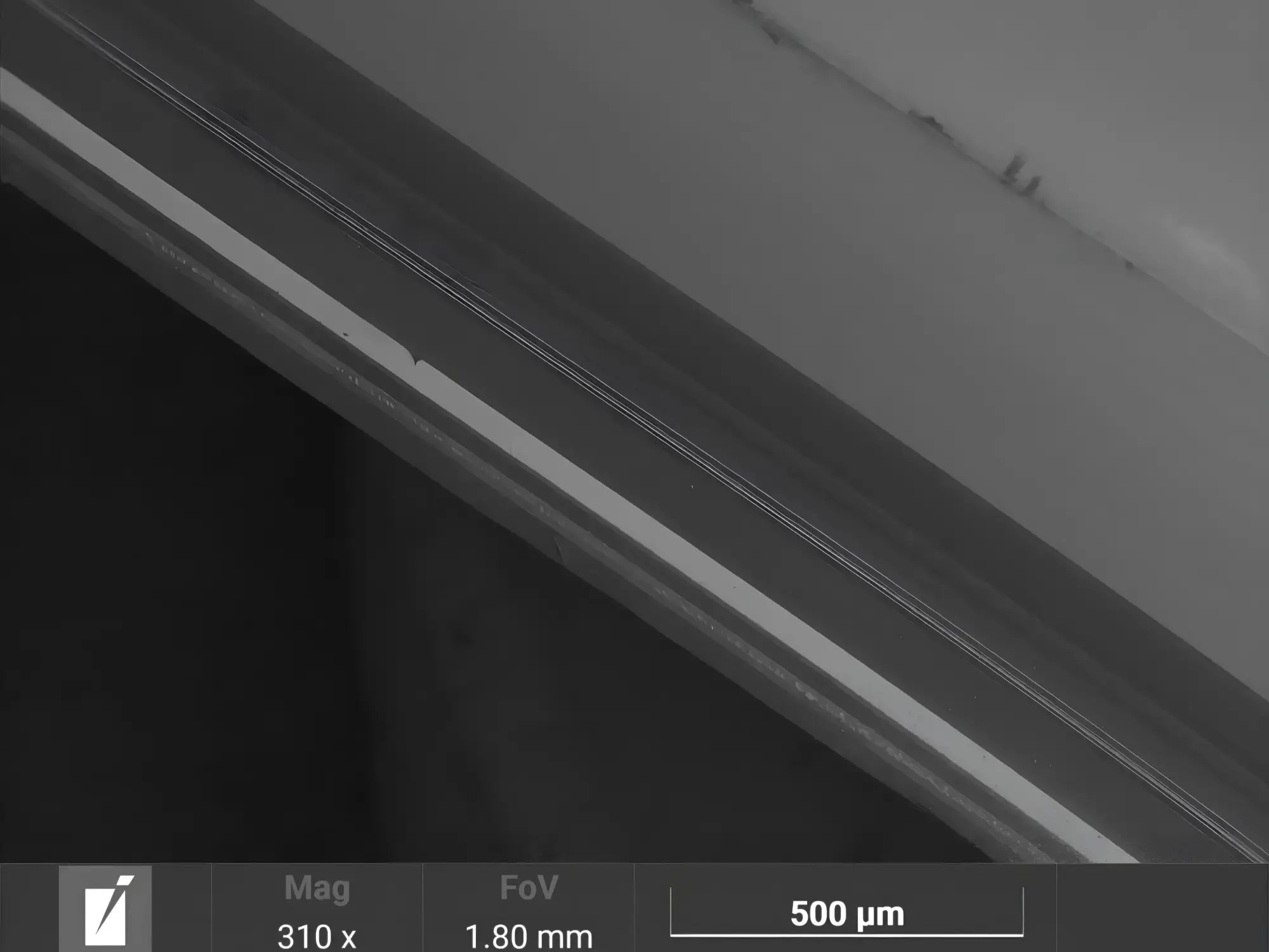 AMOLED Display 4-3 apect ratio with scale bar
