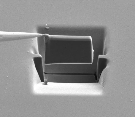 NanoManipulator (4)