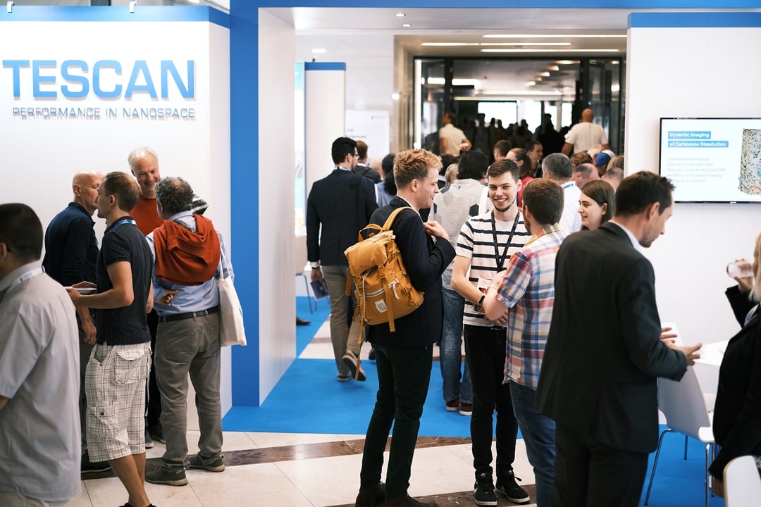 TESCAN_16MCM_019-00811