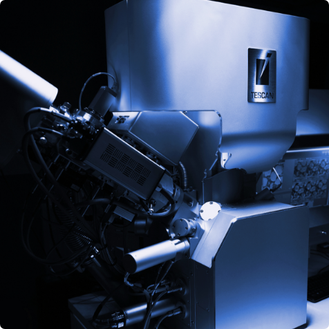 Side view of TESCAN AMBER X Plasma FIB-SEM