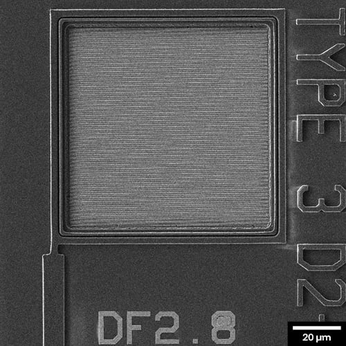 plasmonic-silicon-photodetector-patterning--IMG--scalebar-prev